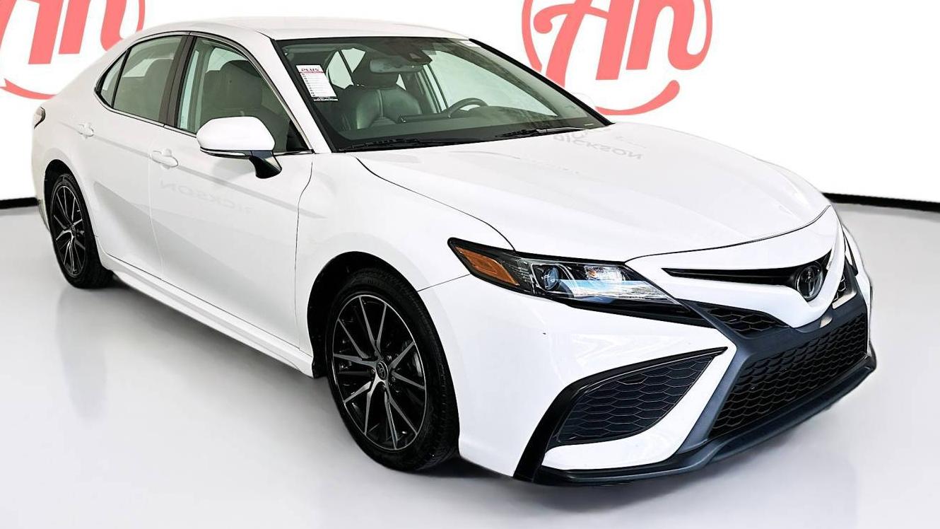 TOYOTA CAMRY 2022 4T1T11AK3NU705838 image