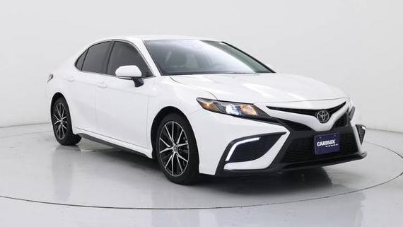 TOYOTA CAMRY 2022 4T1G11AK7NU663126 image