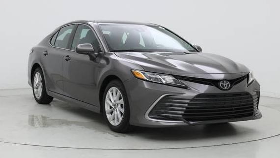 TOYOTA CAMRY 2022 4T1C11AK7NU061275 image