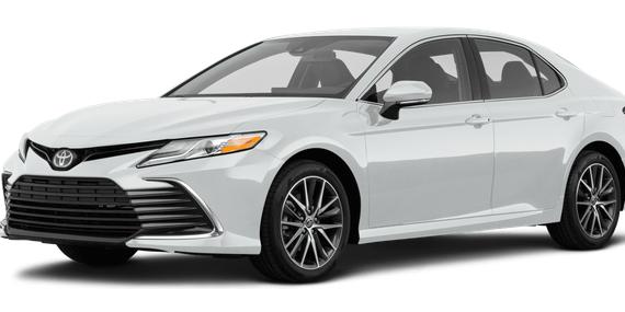 TOYOTA CAMRY 2022 4T1C11AK0NU058380 image