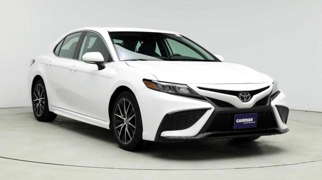 TOYOTA CAMRY 2022 4T1G11AK4NU682846 image