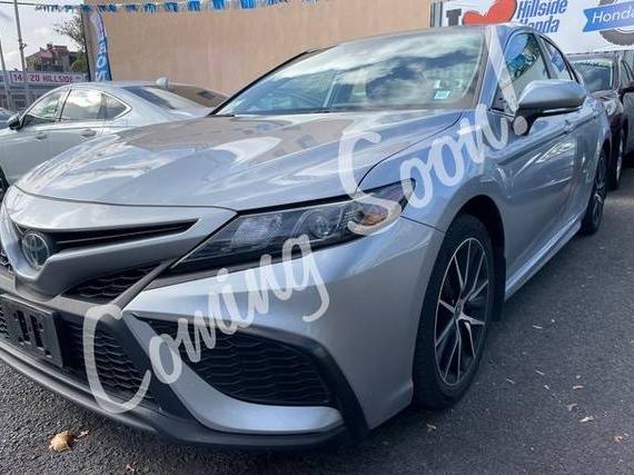 TOYOTA CAMRY 2022 4T1G11AK3NU646632 image
