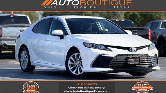 TOYOTA CAMRY 2022 4T1C11AK3NU657872 image