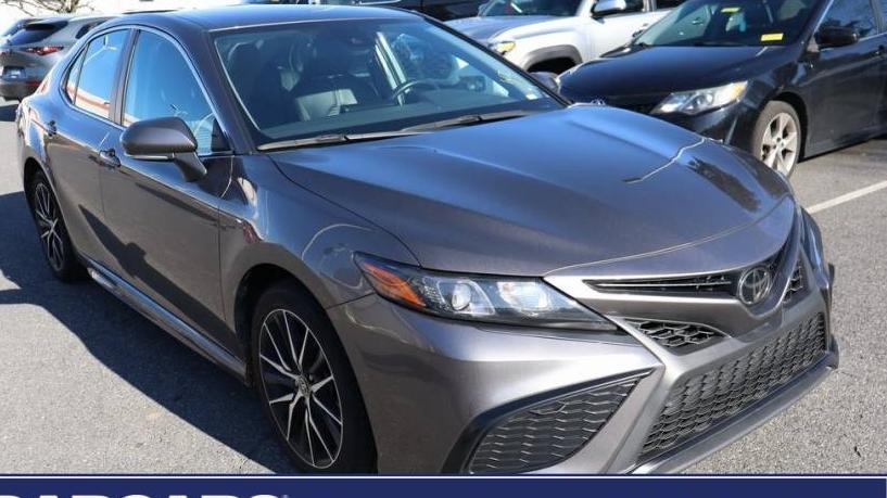 TOYOTA CAMRY 2022 4T1G11AK6NU712025 image