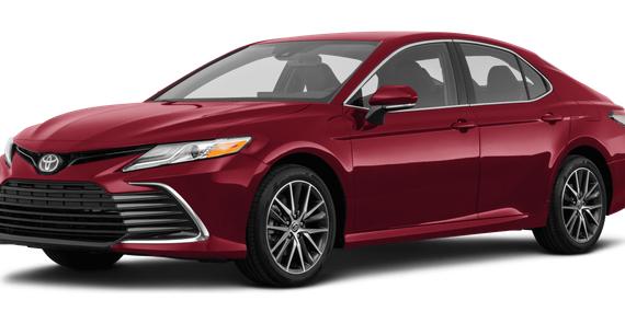 TOYOTA CAMRY 2022 4T1C11AK6NU621934 image