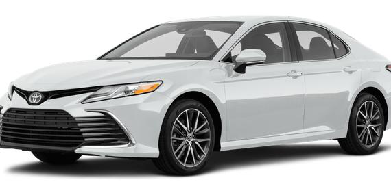 TOYOTA CAMRY 2022 4T1C11AK1NU678994 image
