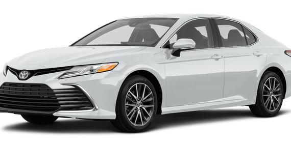 TOYOTA CAMRY 2022 4T1C11BK1NU070410 image