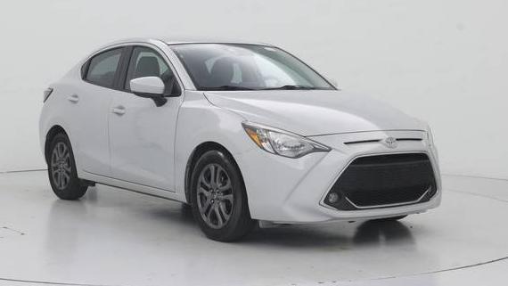 TOYOTA YARIS 2019 3MYDLBYV9KY525704 image