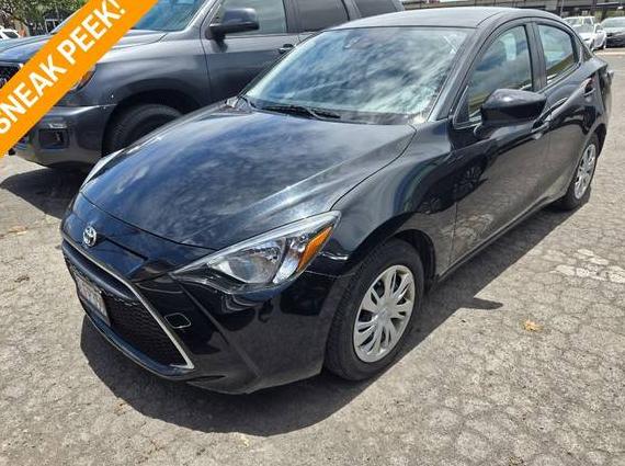 TOYOTA YARIS 2019 3MYDLBYV8KY506626 image