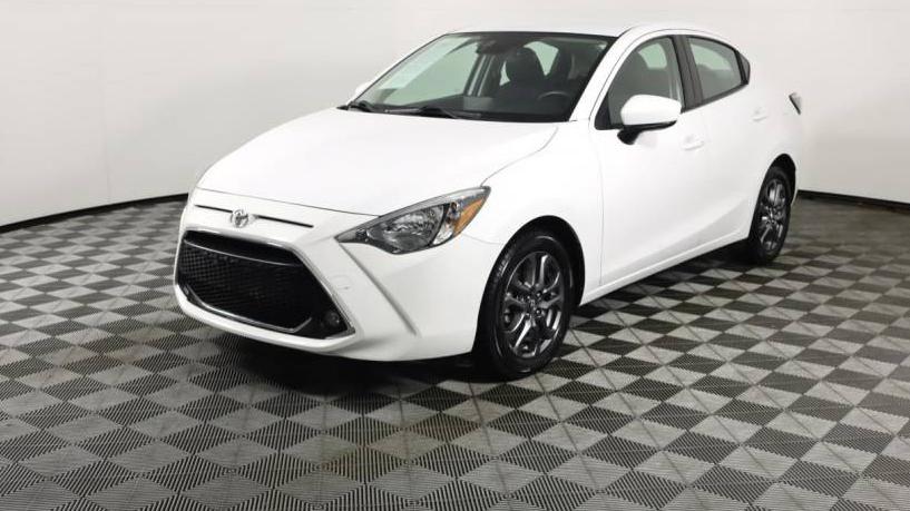 TOYOTA YARIS 2019 3MYDLBYV8KY521997 image