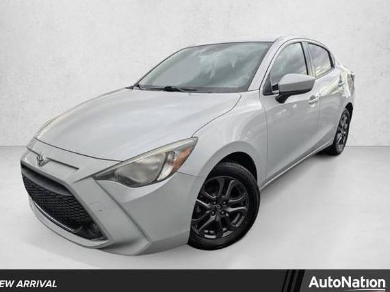 TOYOTA YARIS 2019 3MYDLBYV0KY513277 image