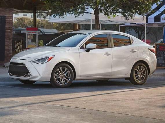 TOYOTA YARIS 2019 3MYDLBYV2KY518724 image