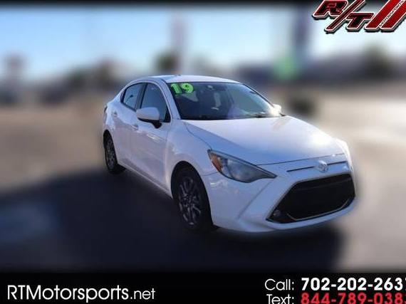 TOYOTA YARIS 2019 3MYDLBYV1KY526121 image