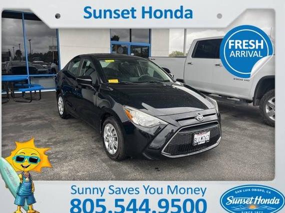 TOYOTA YARIS 2019 3MYDLBYV3KY514522 image