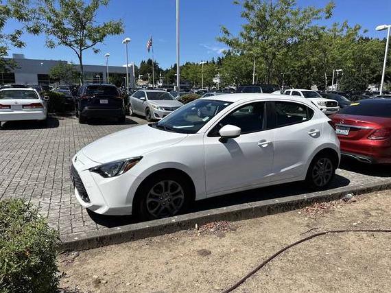 TOYOTA YARIS 2020 3MYDLBJV3LY705630 image