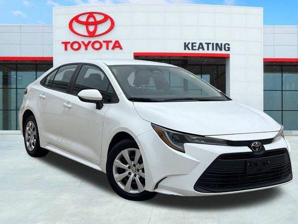 TOYOTA COROLLA 2023 5YFB4MDE7PP022636 image