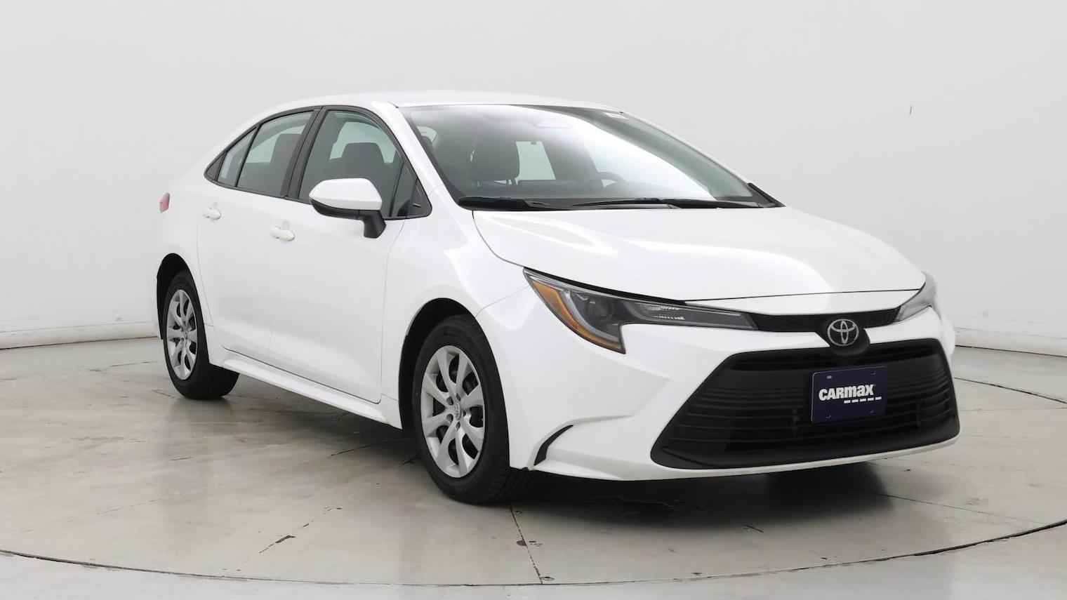 TOYOTA COROLLA 2023 5YFB4MDE4PP010959 image