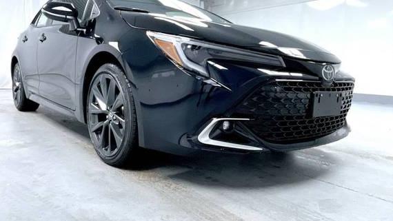TOYOTA COROLLA 2023 JTNC4MBE3P3212980 image