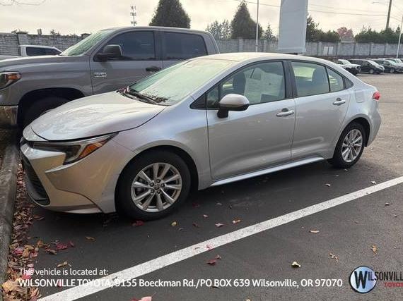 TOYOTA COROLLA 2023 JTDBCMFE1P3007607 image