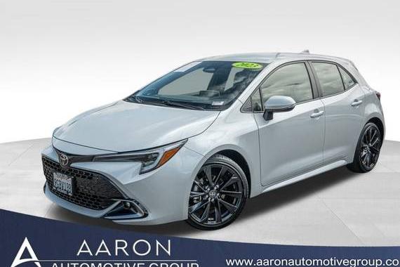 TOYOTA COROLLA 2023 JTNC4MBE0P3203735 image