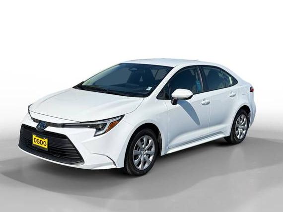 TOYOTA COROLLA 2023 JTDBCMFE7PJ015786 image