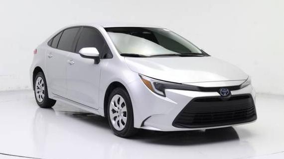 TOYOTA COROLLA 2023 JTDBCMFE7P3015162 image