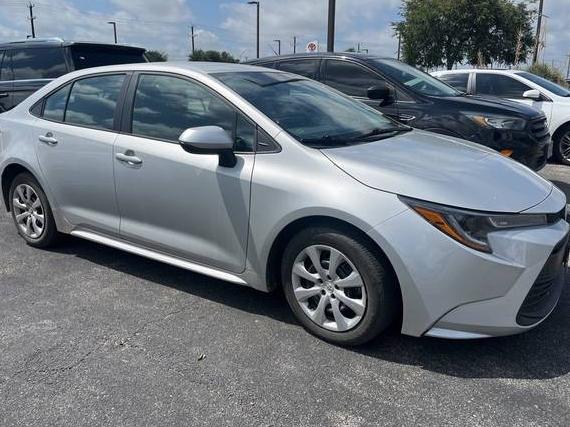 TOYOTA COROLLA 2023 5YFB4MDE4PP043217 image