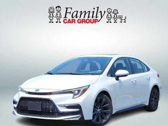 TOYOTA COROLLA 2023 JTDBCMFE0P3002642 image