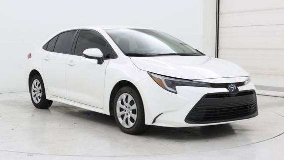 TOYOTA COROLLA 2023 JTDBCMFE9PJ015854 image