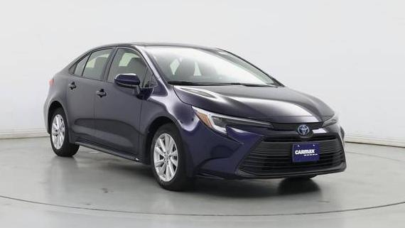 TOYOTA COROLLA 2023 JTDBCMFE3PJ000752 image
