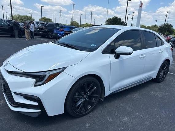 TOYOTA COROLLA 2023 5YFS4MCE3PP146839 image
