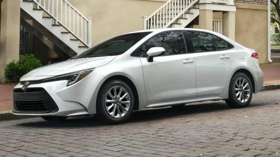TOYOTA COROLLA 2023 5YFB4MDE7PP057189 image