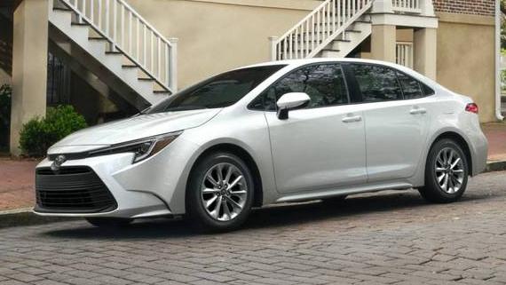 TOYOTA COROLLA 2023 5YFB4MDE2PP074255 image