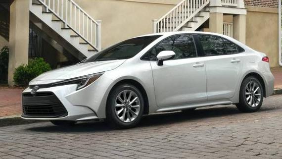 TOYOTA COROLLA 2023 5YFB4MDE7PP070881 image