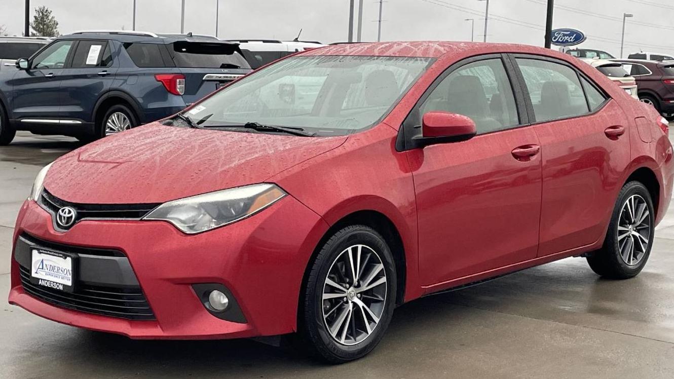 TOYOTA COROLLA 2016 5YFBURHE3GP555851 image