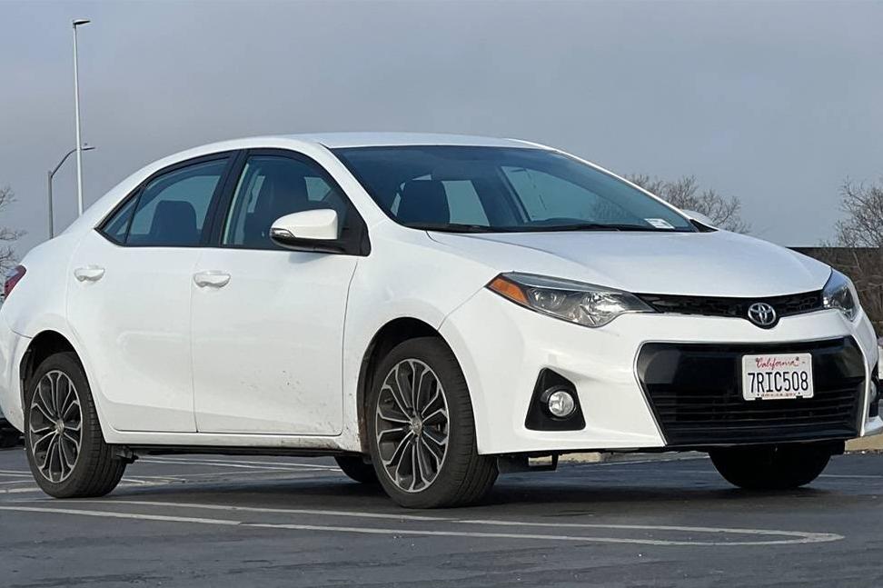 TOYOTA COROLLA 2016 2T1BURHE1GC549899 image