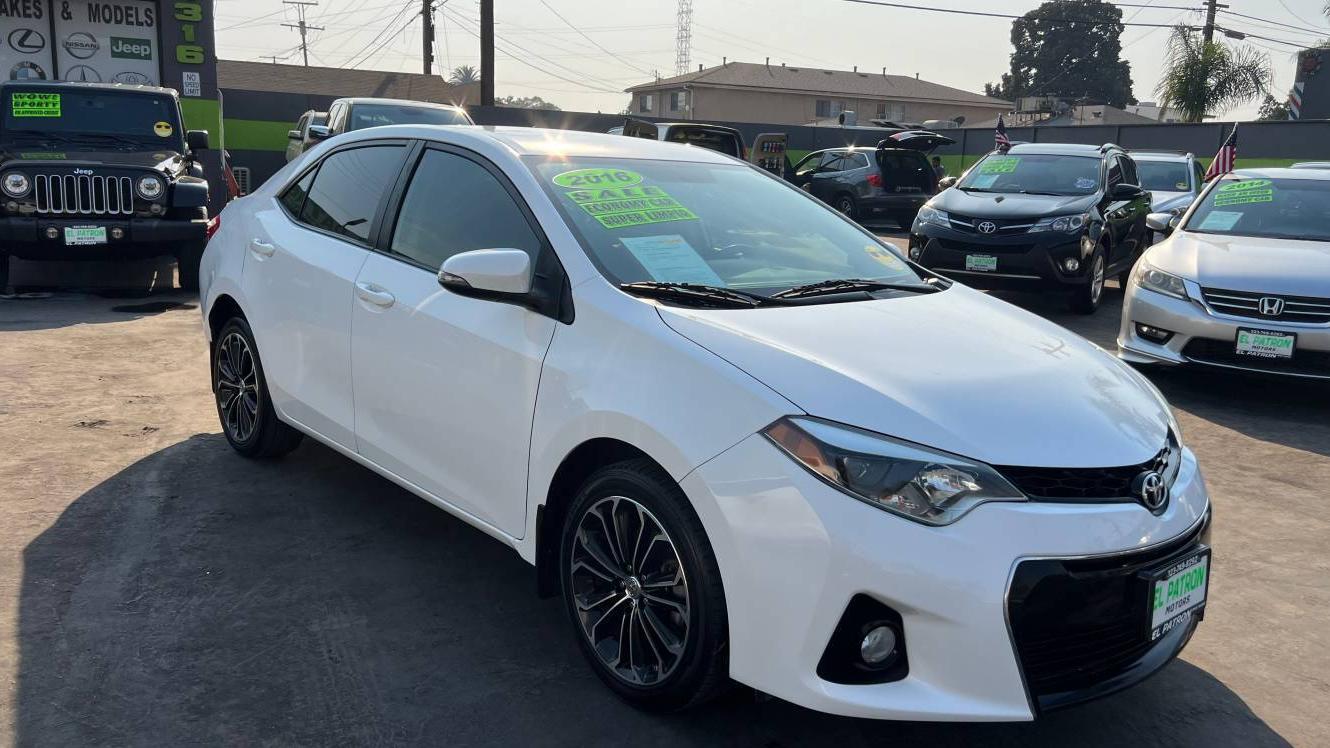 TOYOTA COROLLA 2016 5YFBURHE8GP561743 image