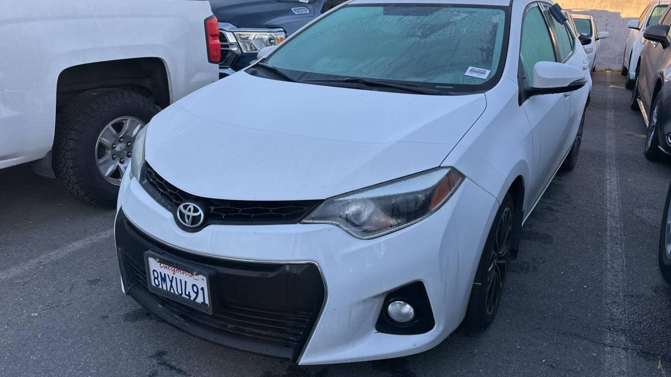 TOYOTA COROLLA 2016 5YFBURHE9GP470903 image