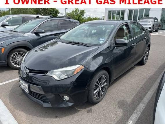 TOYOTA COROLLA 2016 5YFBURHE0GP516974 image