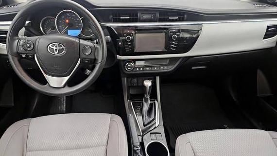 TOYOTA COROLLA 2016 5YFBURHE8GP511831 image