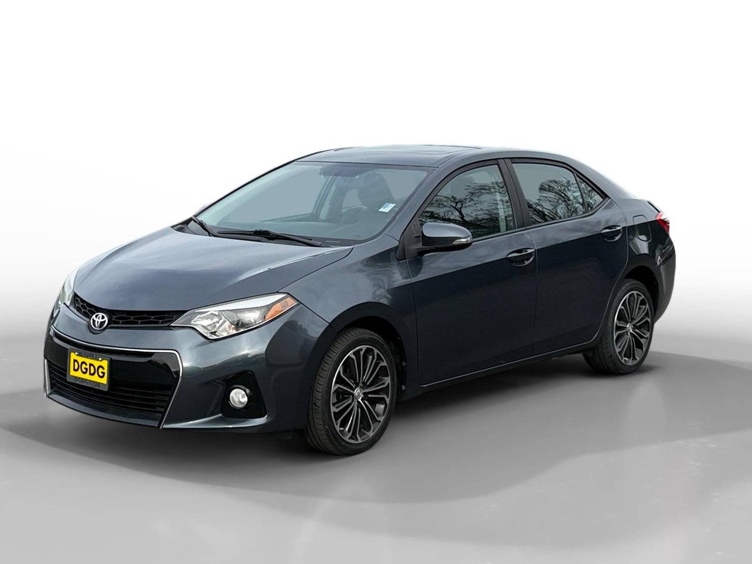 TOYOTA COROLLA 2016 5YFBURHE8GP561578 image