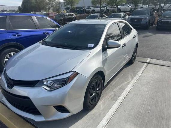 TOYOTA COROLLA 2016 5YFBURHE3GP475160 image