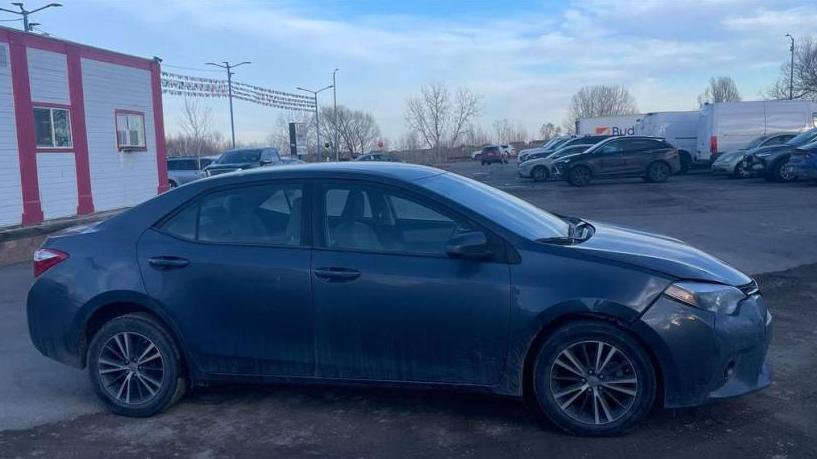 TOYOTA COROLLA 2016 5YFBURHE4GP566938 image