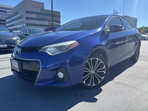 TOYOTA COROLLA 2016 5YFBURHE2GP466305 image