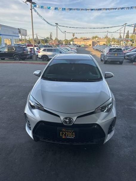 TOYOTA COROLLA 2019 2T1BURHE6KC239174 image