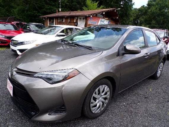 TOYOTA COROLLA 2019 2T1BURHEXKC181120 image