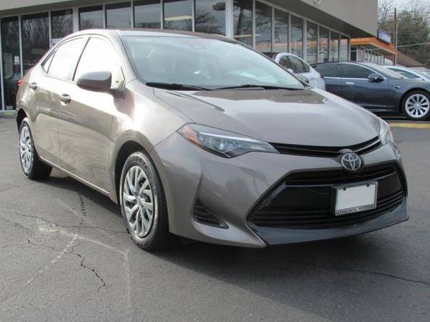 TOYOTA COROLLA 2019 2T1BURHE3KC198034 image