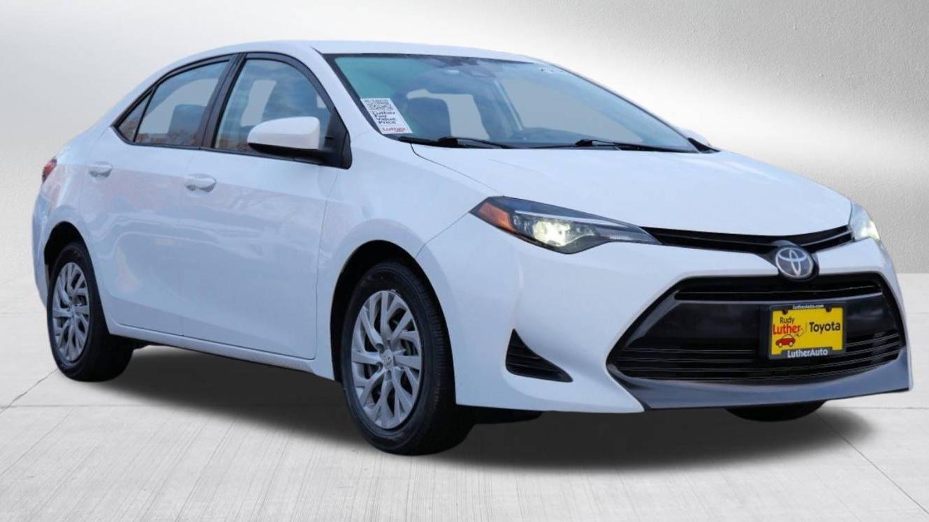 TOYOTA COROLLA 2019 2T1BURHE0KC241843 image