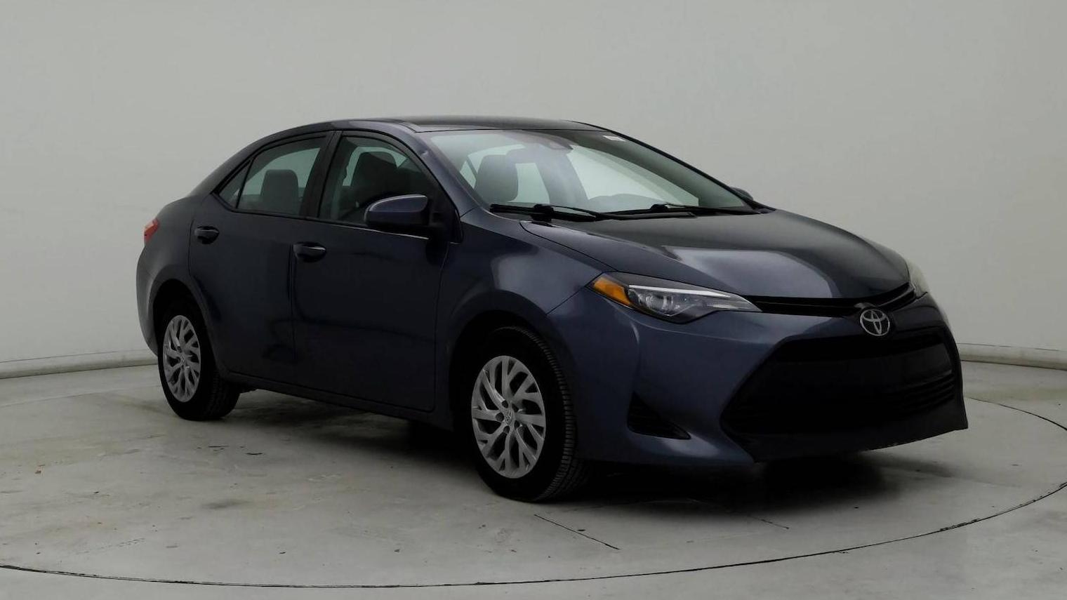 TOYOTA COROLLA 2019 2T1BURHE6KC171085 image