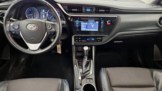 TOYOTA COROLLA 2019 5YFBURHE9KP881419 image
